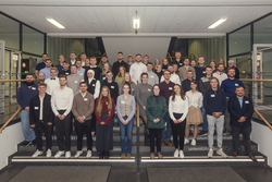 Die Treppe der Stipendiaten im Hörsaalzentrum auf dem Campus Magdeburg. Foto: Matthias Piekacz