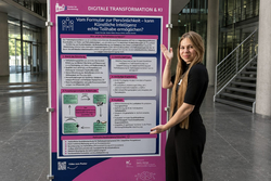 Studentin Natalie Wesnigk mit ihrem Poster Paul-Löbe-Haus in Berlin. Foto: Marleen Kloska