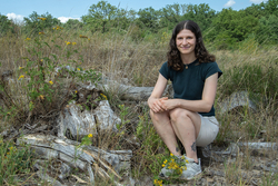 Eine arten- und strukturreiche Umgebung wie hier nordöstlich der Deponie im Elbauenpark könnte für die Nachnutzung der Deponie in Schkopau eine Möglichkeit sein. Foto: Laura Naujoks